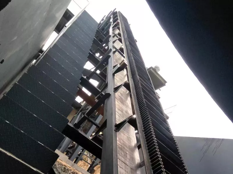 Corrugated Sidewall Sabuk Conveyor